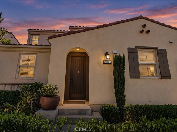20304 Pienza Ln, Northridge, CA 91326
