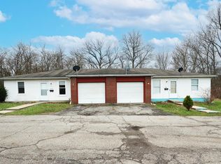 631-633 Pleasant St, Willard, OH 44890