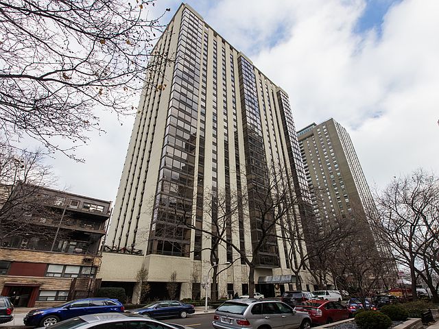 1st image of 100 E Bellevue Pl APT 11C