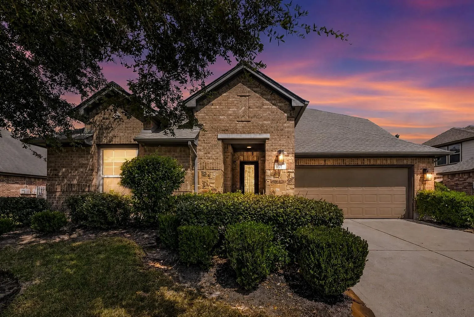 4 bed, 3.0 bath, 2869 sqft, $3,600 — Photo 1