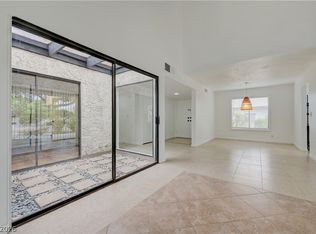 2695 San Lago Ct, Las Vegas, NV 89121