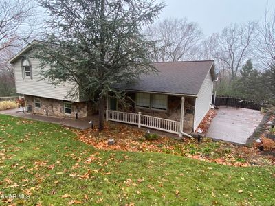 1016 S Carlisle Ln, Altoona, PA, 16602