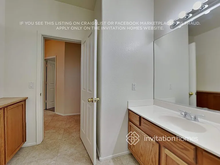 16037 W Banff Ln — Photo 17