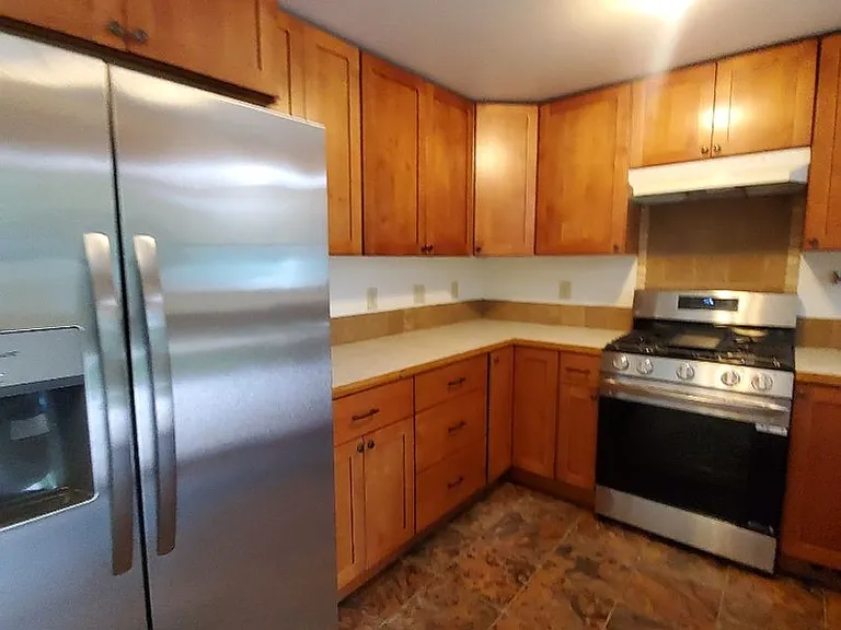 2906 Kenoyer Ct — Photo 3