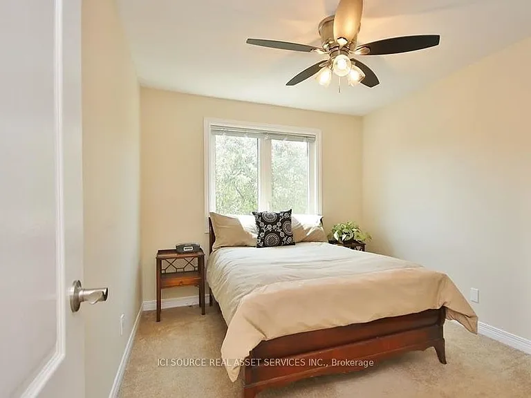109 Dalecroft Cres — Photo 22