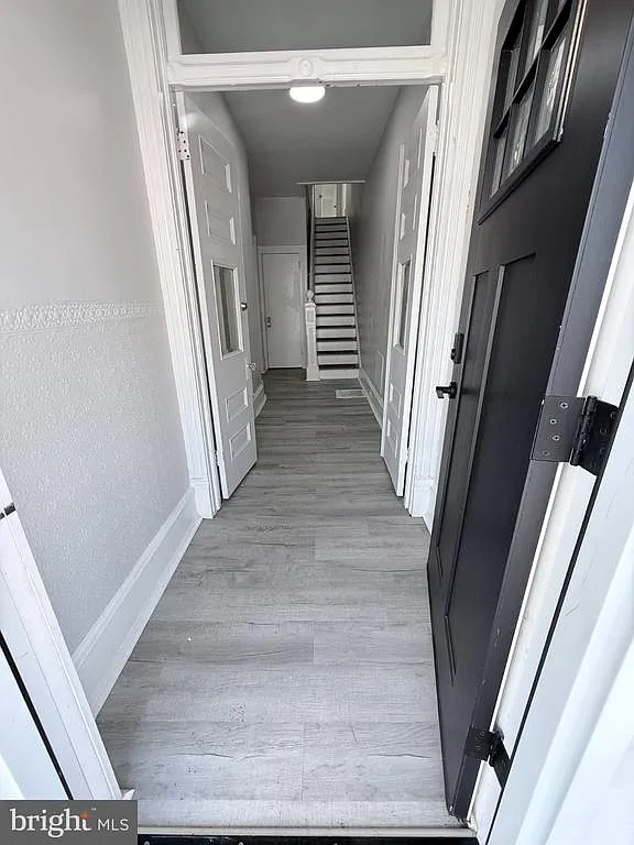 5 bed, 1.5 bath, 2459 sqft, $1,700 — Photo 4