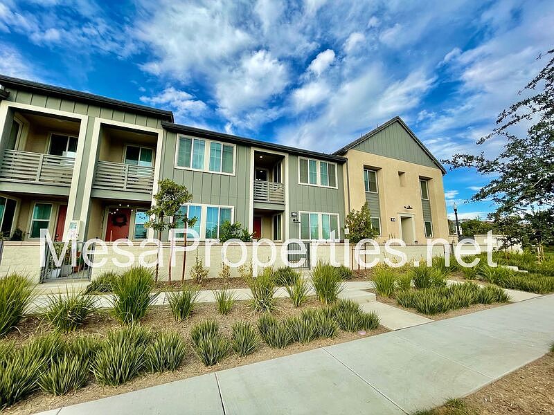 1st image of 3905 S Oasis Paseo Unit 47