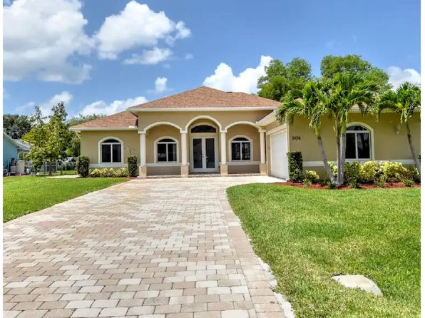 806 SW 9th Ct