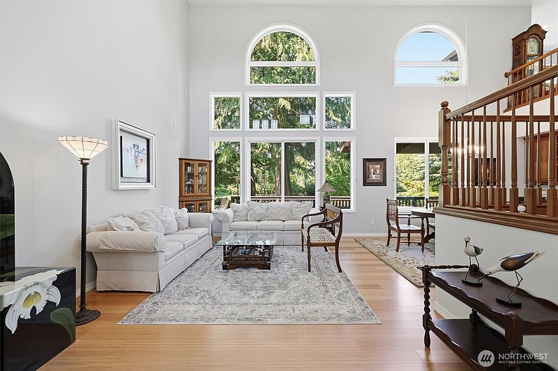3rd image of 22844 NE 126th Street