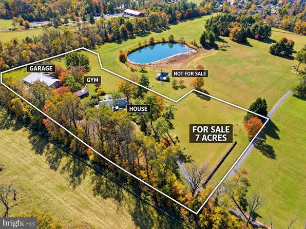 7099 Glen Curtiss Ln, Warrenton, VA 20187