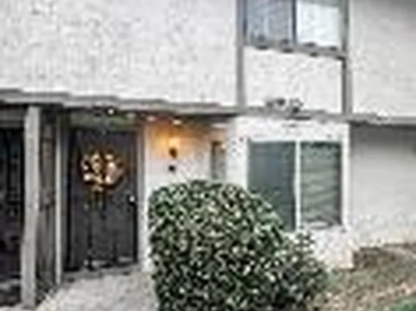 4747 N Woodrow Ave Unit 140, Fresno, CA 93726