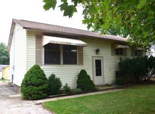 1423 Melbourne Dr, New Haven, IN 46774