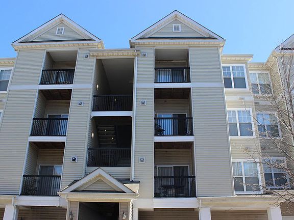 2nd image of 5107 Travis Edward Way APT J