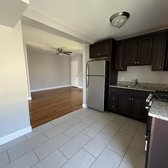 70 Plain St #72 — Photo 5