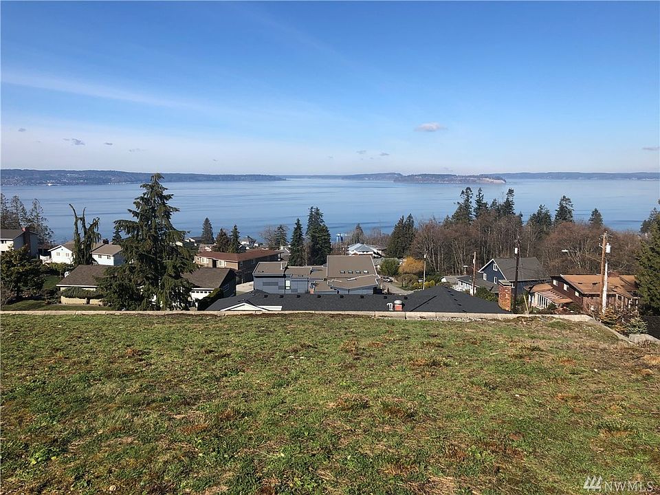 1st image of 504 Majestic View Ct