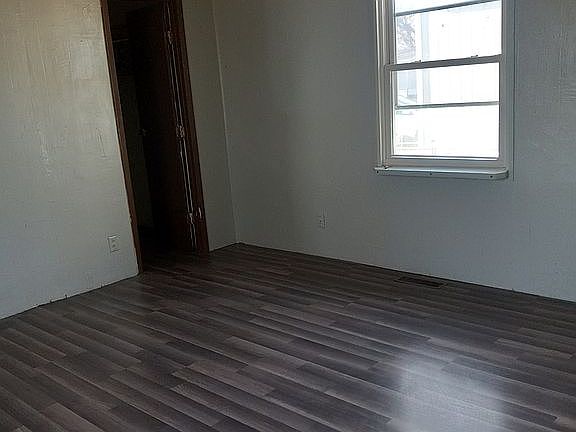Front bedroom