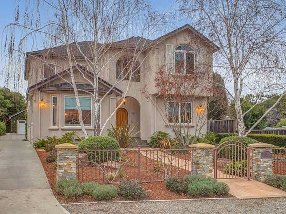 3rd image of 15941 Linda Ave
