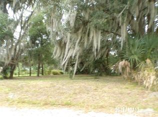 Hooker Ter W, Bartow, FL 33830