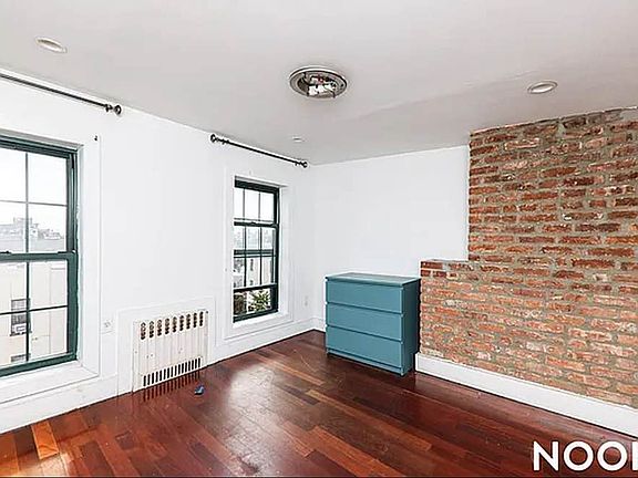 5th image of 149 Wilson Ave Floor 4