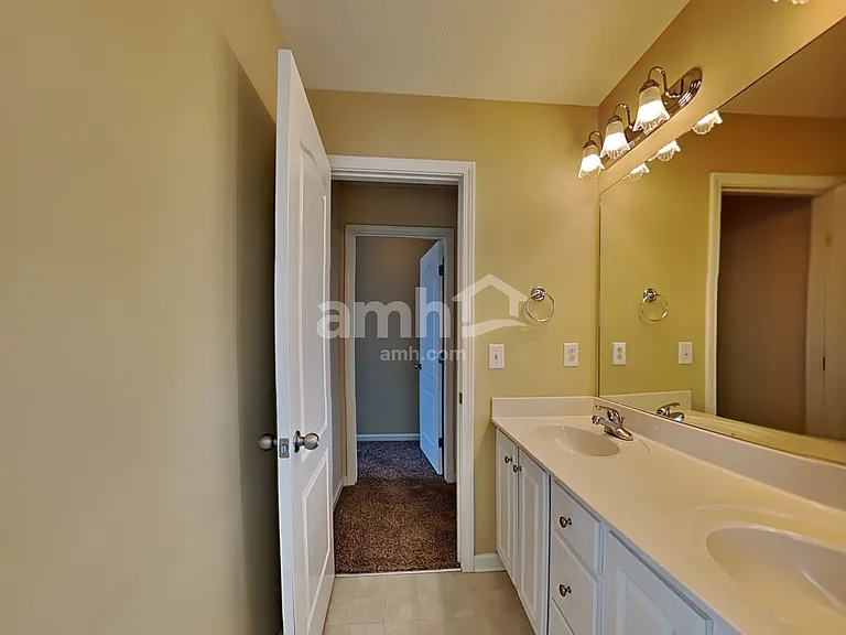 3146 Jenkins Dr — Photo 14