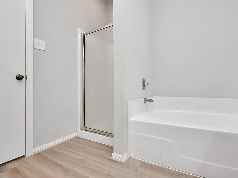 24118 Wild Horse Ln — Photo 34