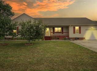 301 Belle Ridge Ct, Chesapeake, VA 23322