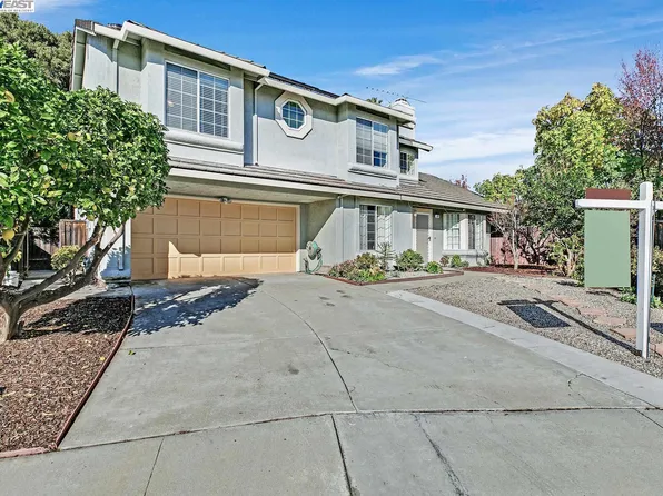311 Sandstone Dr, Fremont, CA 94536