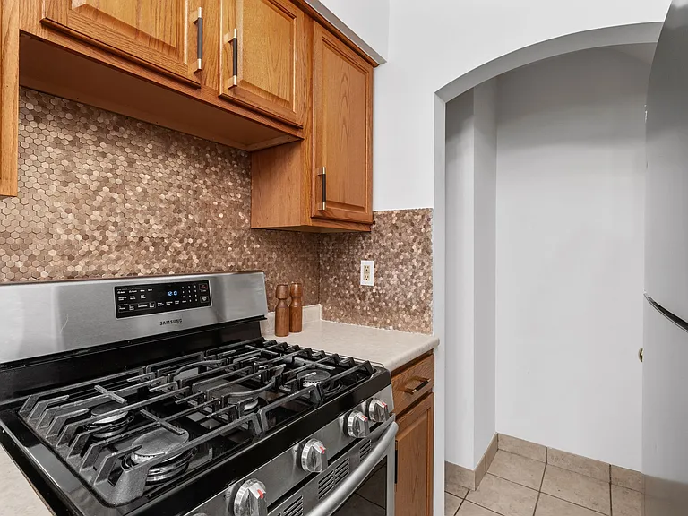 2327 E Livingston Ave #2327 — Photo 13