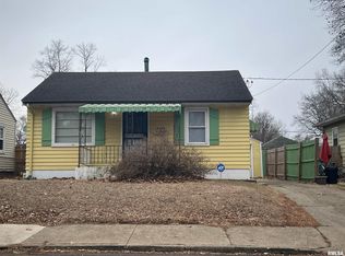 2304 W Proctor St, Peoria, IL 61605