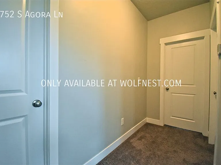 9752 S Agora Ln — Photo 15