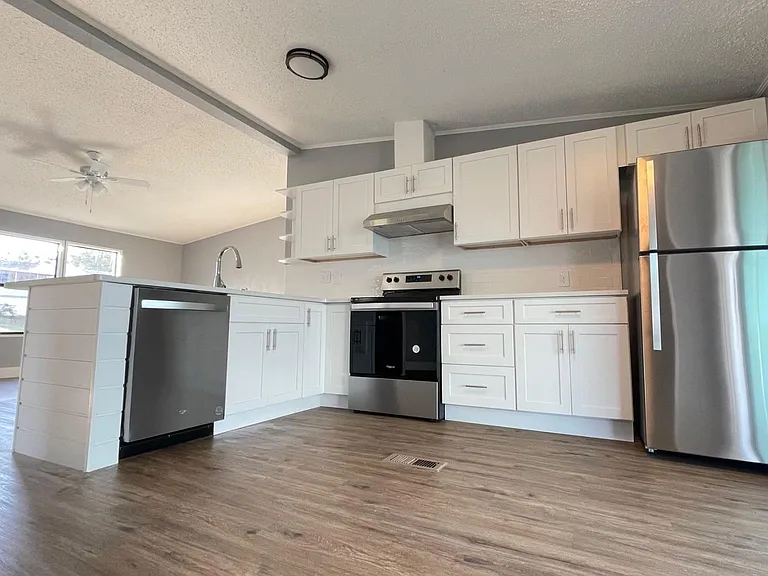17432 Palm Dr — Photo 8