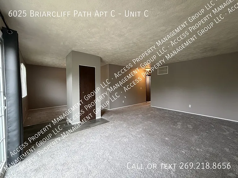 6025 Briarcliff Path #C — Photo 3