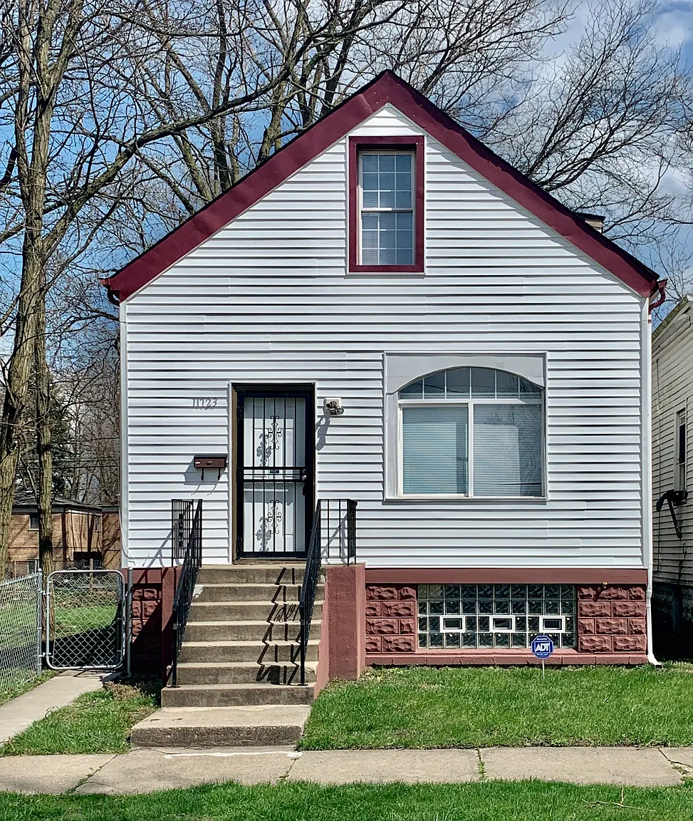 11723 S Sangamon St photo 1