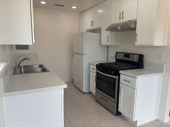 4th image of 1844 Camino Viejo APT C