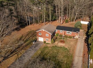35 Old State Rd, Epping, NH 03042