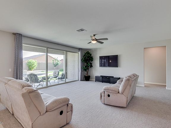 5th image of 40597 W Pryor Ln