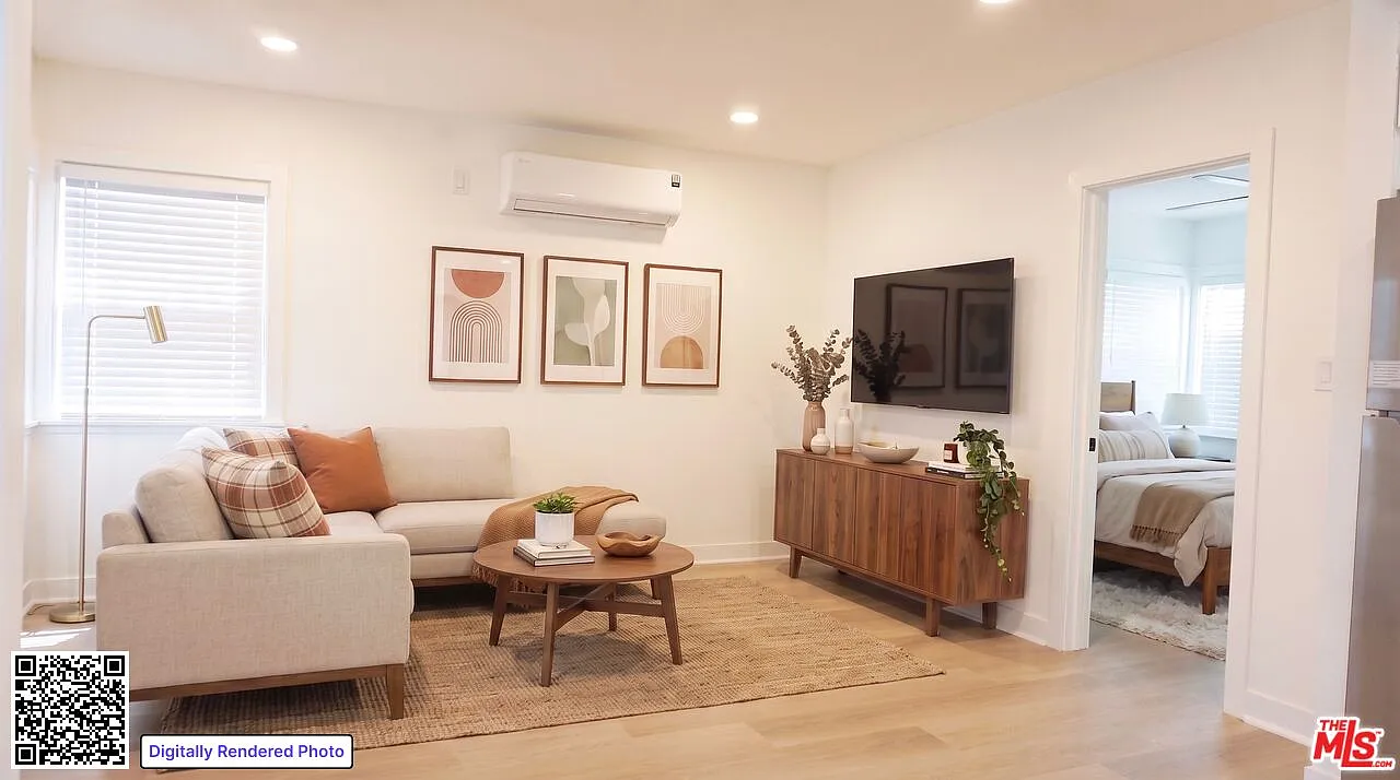1 bed, 1.0 bath, 720 sqft, $2,550 — Photo 2