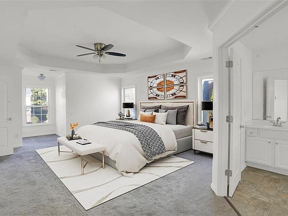 4th image of 5280 Lakerock Way SW