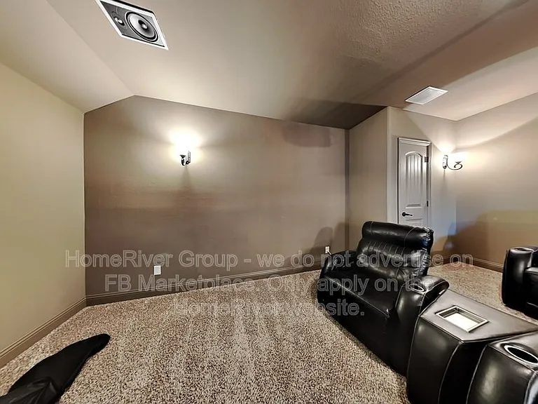 941 Jessica Ln — Photo 19