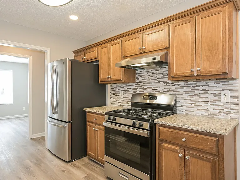 785 Ashland Park Way SE — Photo 6
