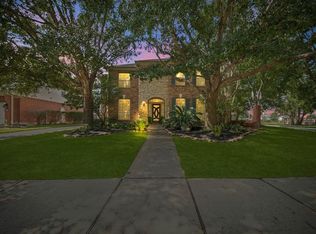 16031 Ashvale Dr, Tomball, TX 77377