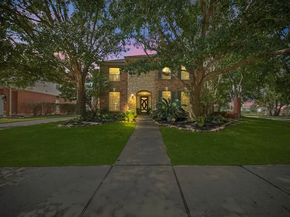 16031 Ashvale Drive, Tomball, TX 77377