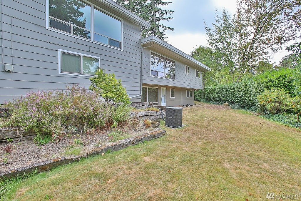 11318 91st Avenue Ct SW, Lakewood, WA 98498 | Zillow