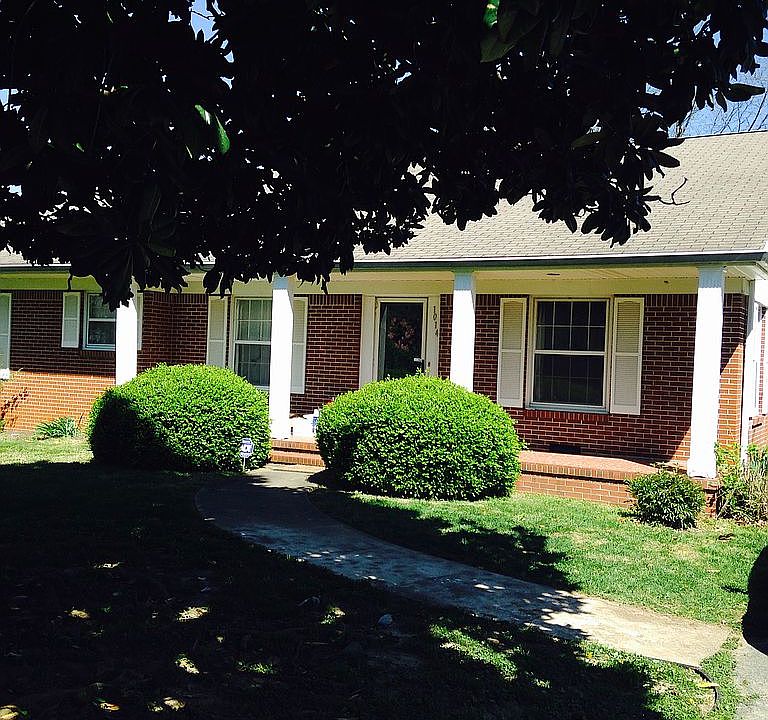 1014 Sharpe St, Murray, KY 42071 Zillow