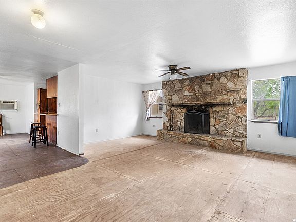 5th image of 509 W County Road 678