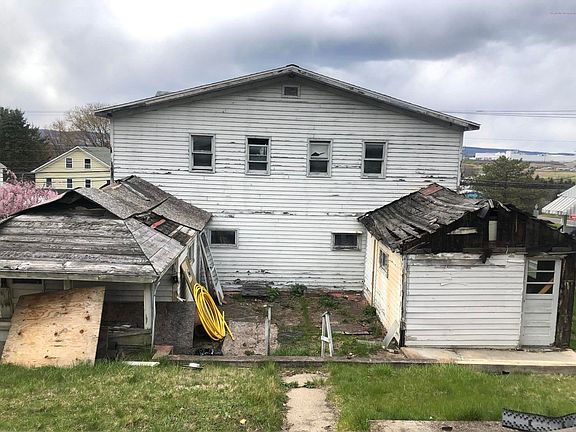 3rd image of 536-538 Main St