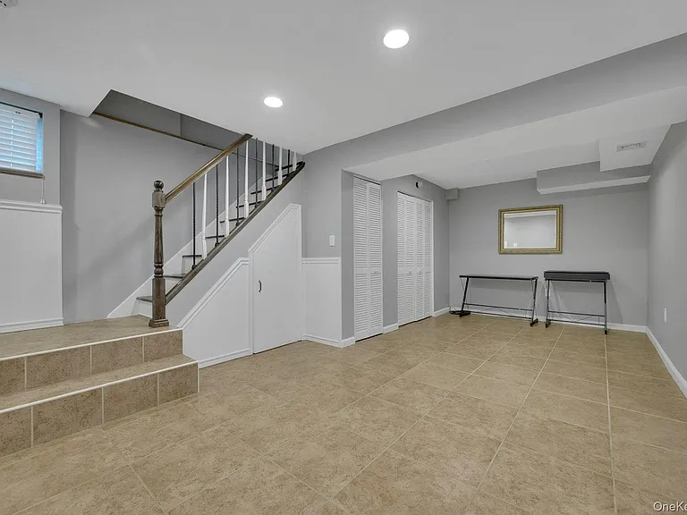 47 Highland Ave — Photo 24