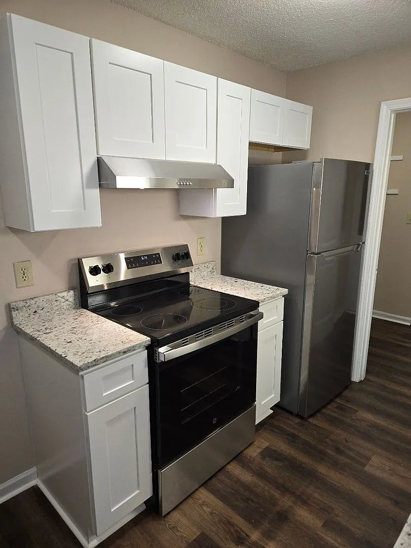 Abaco Bay Apartments — Photo 2