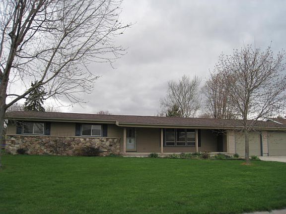 5th image of 720 Nickie Ln