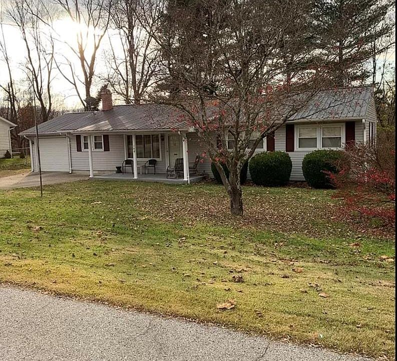 1st image of 140 Bel Air Dr